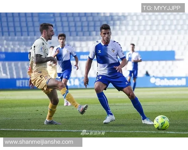 10月4日萨瓦德尔迎战西班牙人精彩对决全场回顾与分析