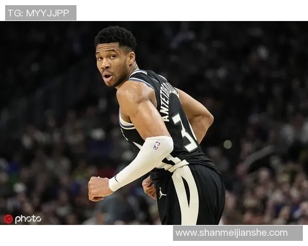 字母哥谈惨败:背靠背疲惫不能当成托言,湖人也是背靠背 字母哥谈惨败:背靠背疲惫不能当成托言,湖人也是背靠背